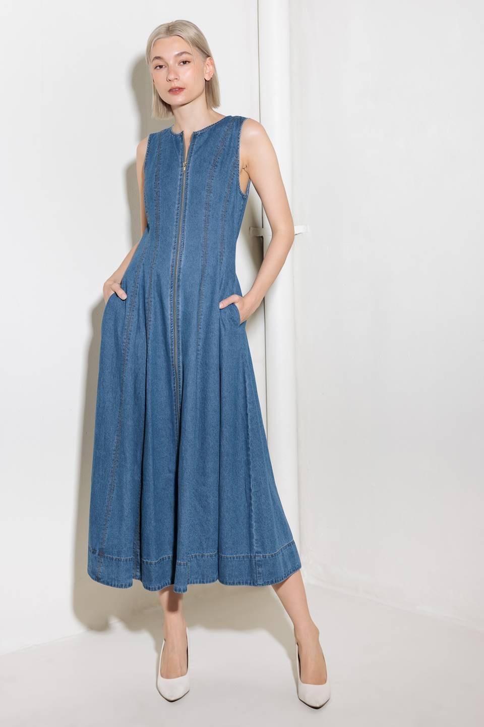 IRRESISTIBLY POISED DENIM MIDI DRESS