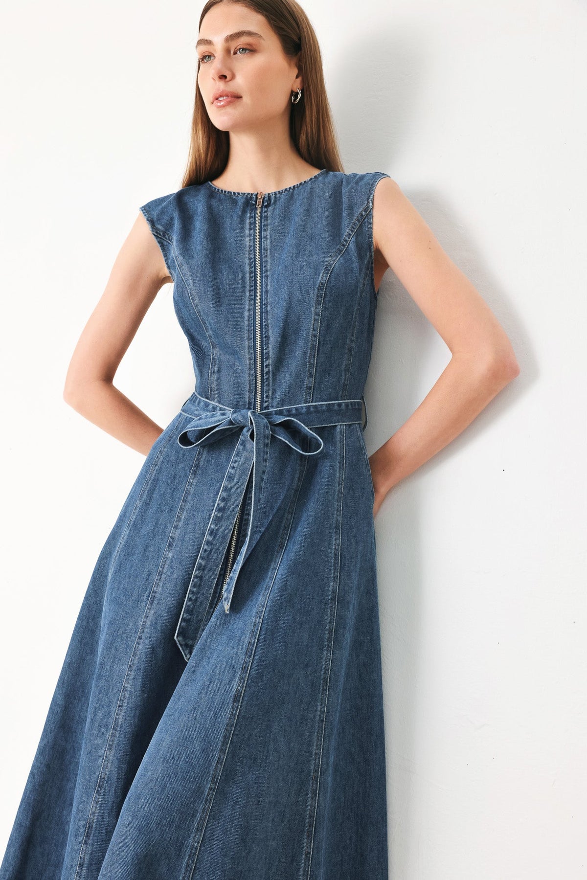 INDIGO SILHOUETTE DENIM MIDI DRESS