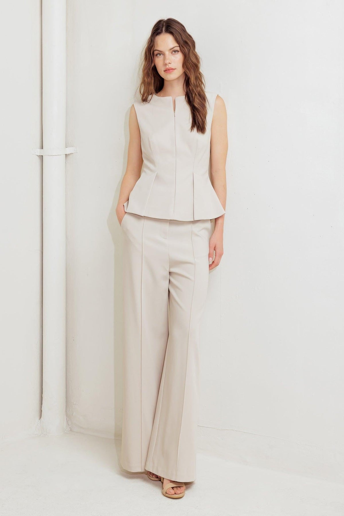 MONDAY FLOW WOVEN TOP