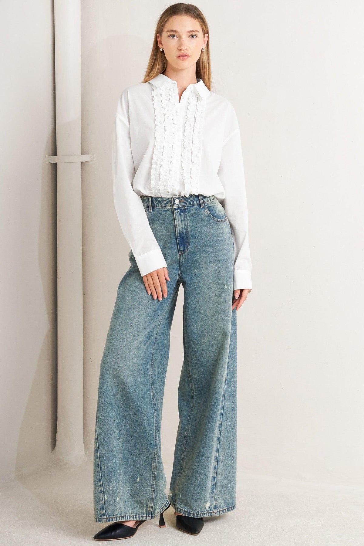 MODERN MUSE WOVEN TOP