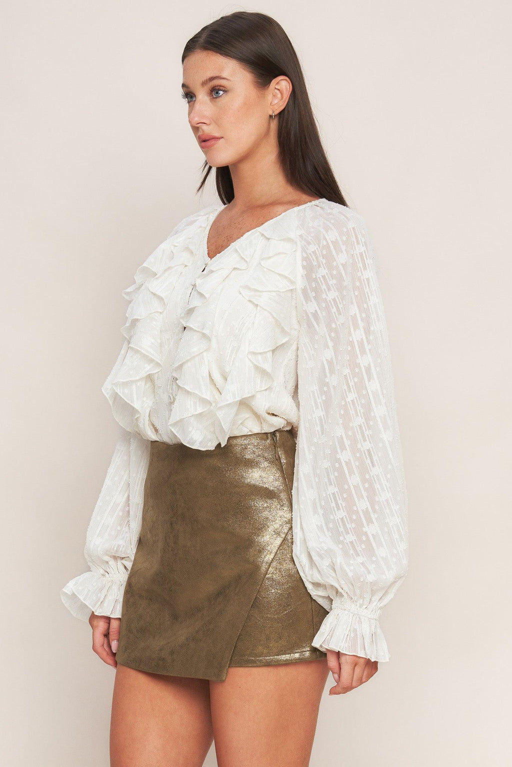 STUDIO 24K FAUX LEATHER SKORT