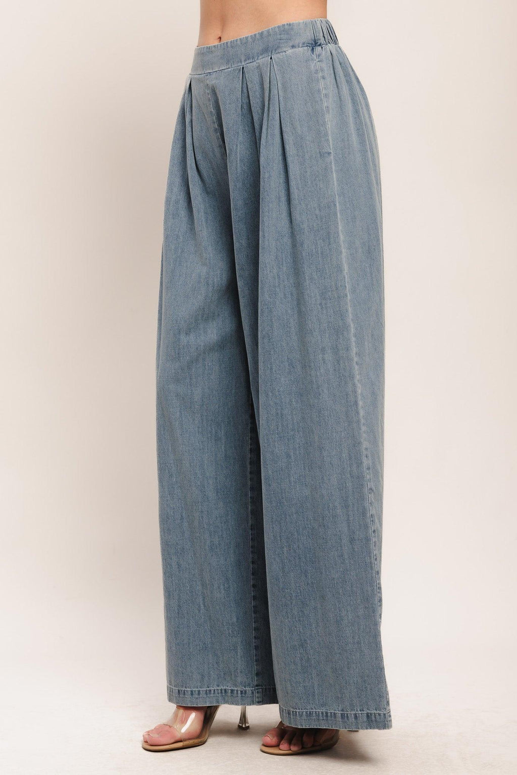 RELAXED DRAPE LIGHTWEIGHT DENIM PANTS