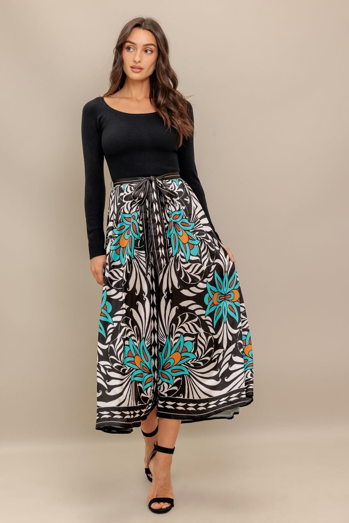 SUNBURST GARDEN BLACK MIDI DRESS
