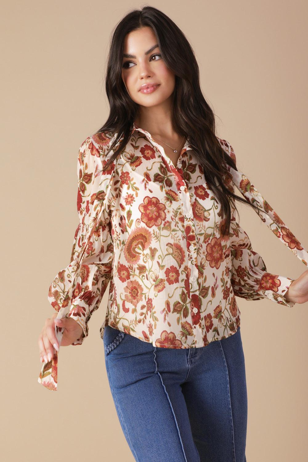 MEMORIES IN FOCUS WOVEN BLOUSE
