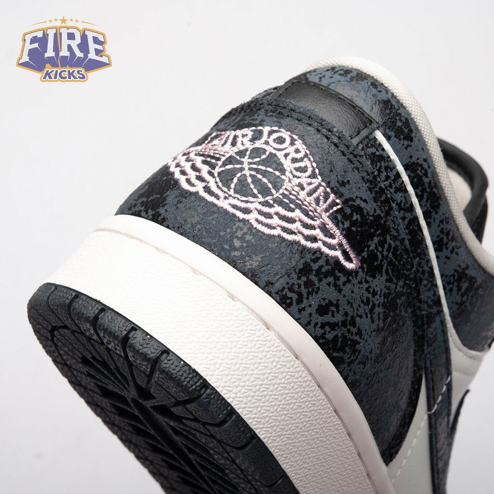 Jordan 1 Low SE Iced Carmine II0595-001 Unisex
