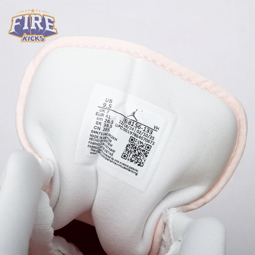 Jordan 1 Low SE Strawberry Milkshake IB8156-133 Unisex