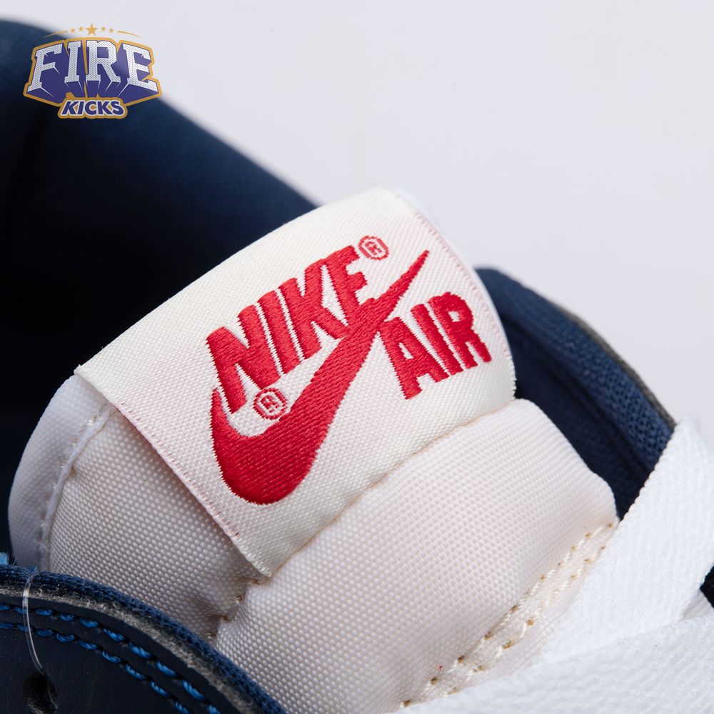 Air Jordan 1 Low OG 'Gym Red & Midnight Navy' HQ2993-100 Unisex