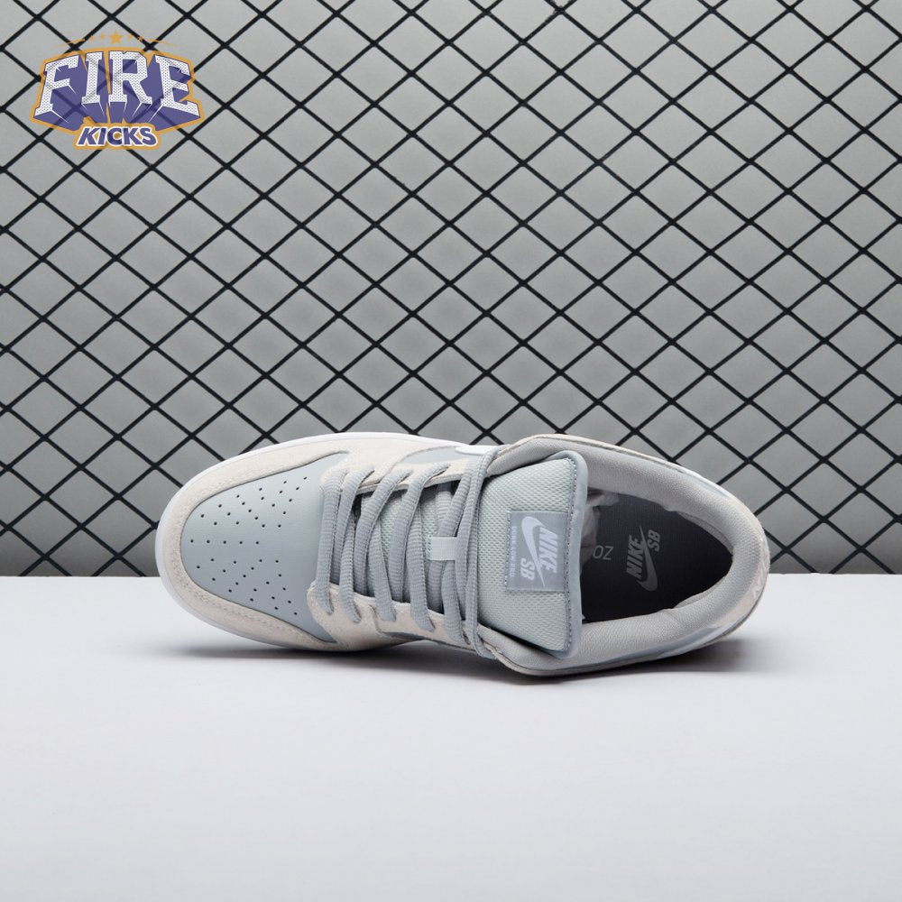 Nike SB Dunk Low Summit White Wolf Grey Unisex