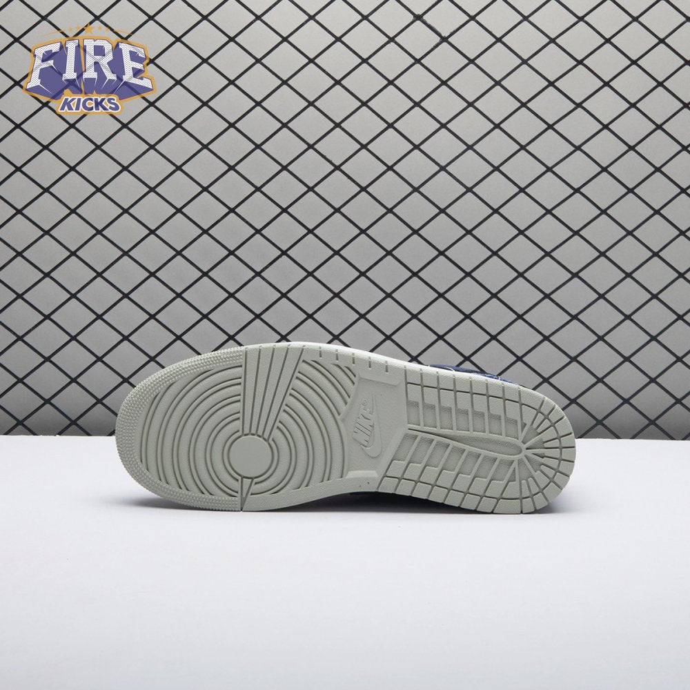 Jordan 1 Retro Low OG Zion Williamson Voodoo Alternate IH2309-500 Unisex