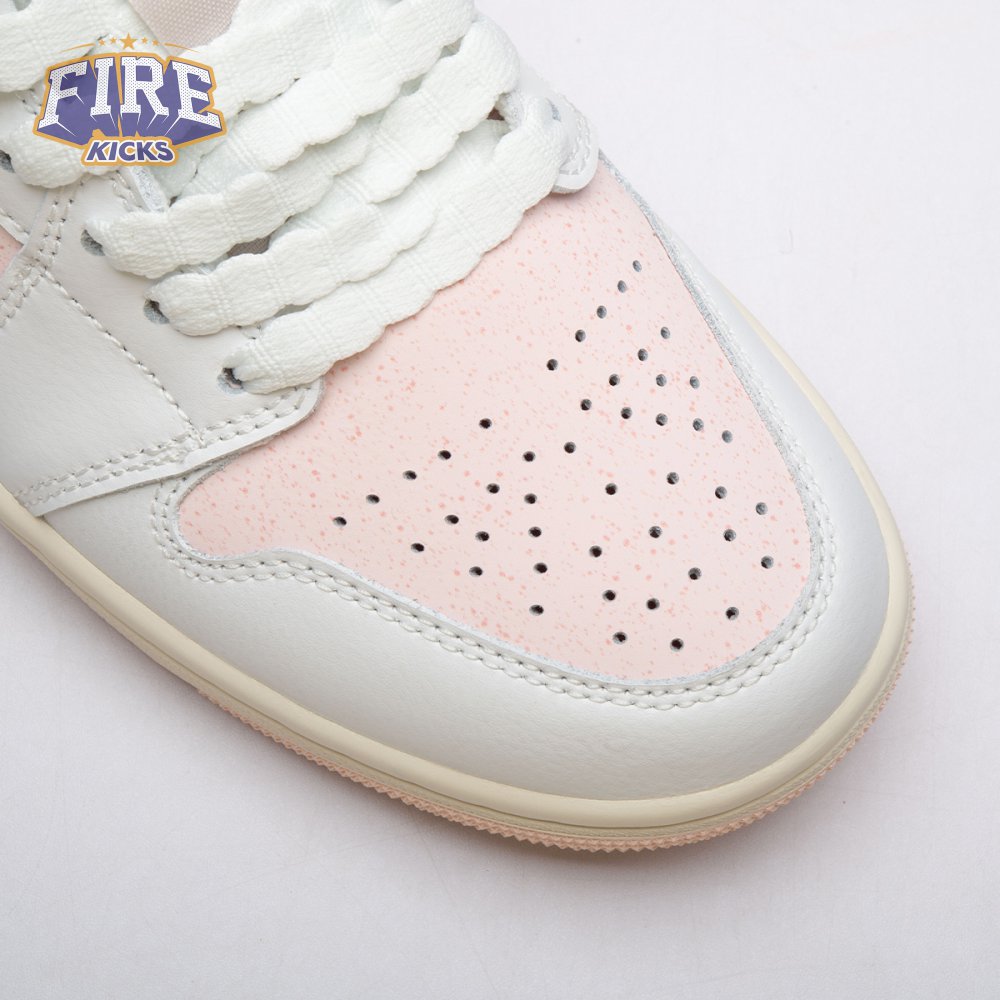 Jordan 1 Low SE Strawberry Milkshake IB8156-133 Unisex