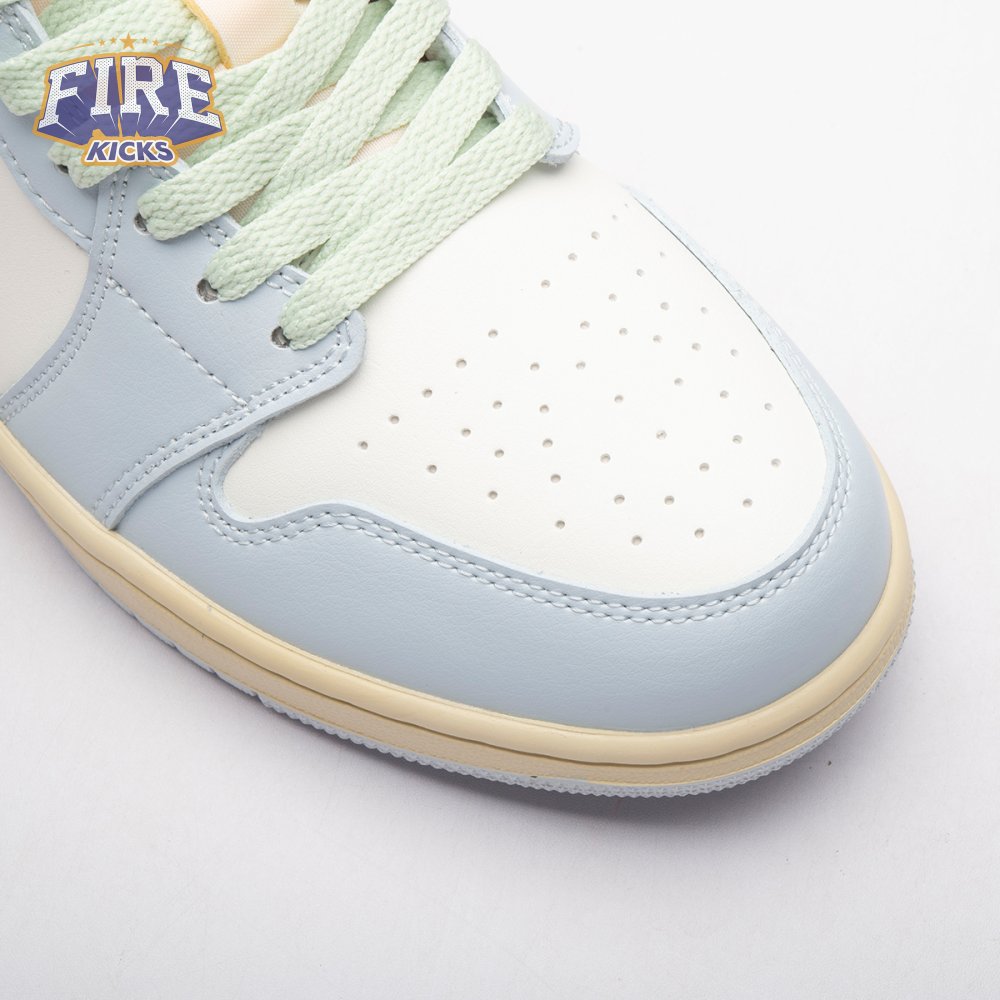 Jordan 1 Low Sail Jade Aura DC0774-108 Unisex